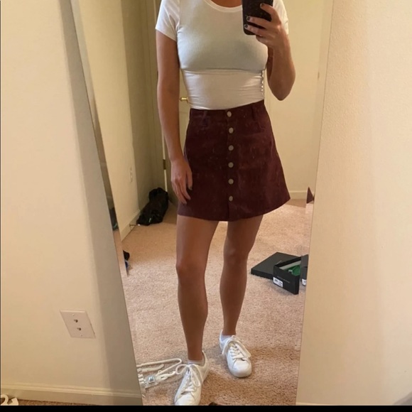 (S/M) Brandy Melville Denim Skirt Maroon Burgundy Small Medium Button Down Red - Picture 5 of 8